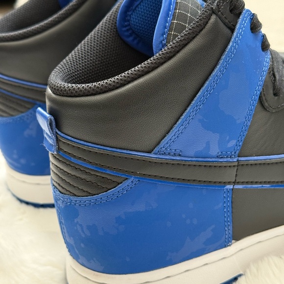 Nike Dunk High SE 'Hyper Royal Camo' - Picture 6 of 9